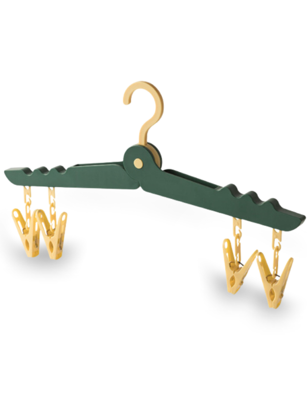 23 Foldable Portable Hanger