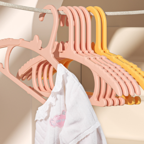 Strackable & Durable Kid Hanger Baby Hanger Kid Hanger Budak Kanak-Kanak Hanger Anti-slip Hanger