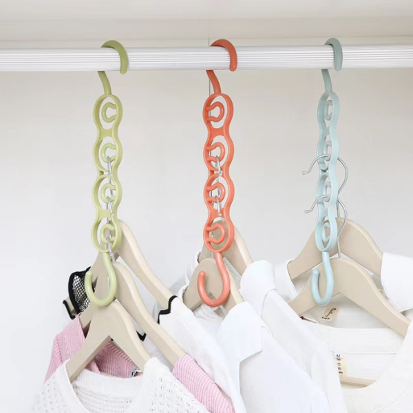 Multifunction Space Saving Four-Hole Hanger Storage Magic Hanger Wardrobe Clothes Organizer