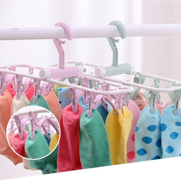 12 Clip Foldable Hanger