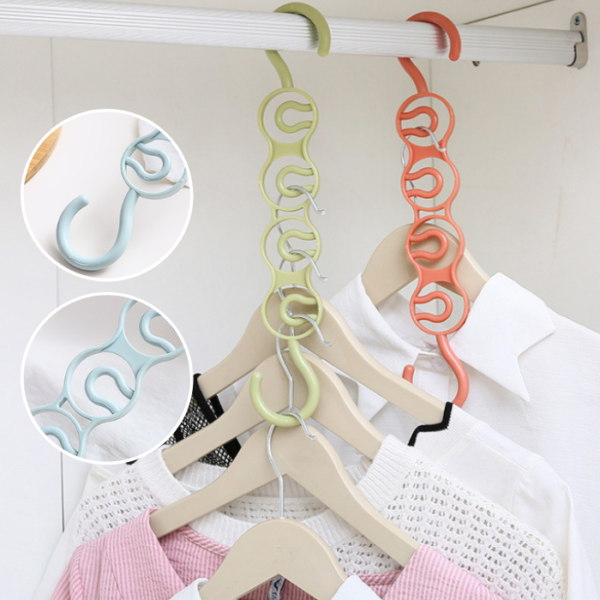 Multifunction Space Saving Four-Hole Hanger Storage Magic Hanger Wardrobe Clothes Organizer