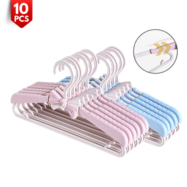 Retractable Cartoon Baby Hanger